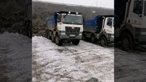Самосвал Татра 8х8