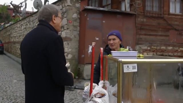 Tutunamayanlar Orhan Pamuk Poğaçacı Göndermesi смотреть онлайн