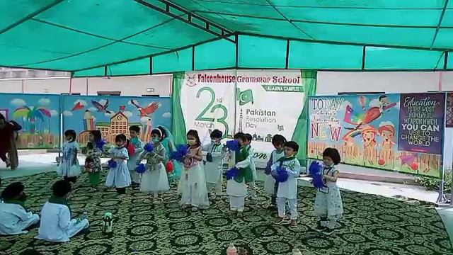 Pakistan Day performance by little angels смотреть онлайн