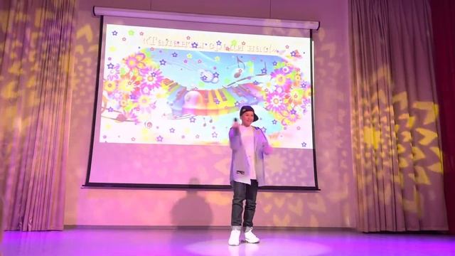 ШУШАНИКОВ Давид 05.05.2022г выступление школа 2089 “Ночной хулиган»(песня из репертуара Димы Билана смотреть онлайн