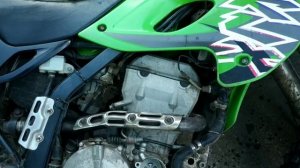 Замена масляного фильтра на Кавасаки КЛХ 250