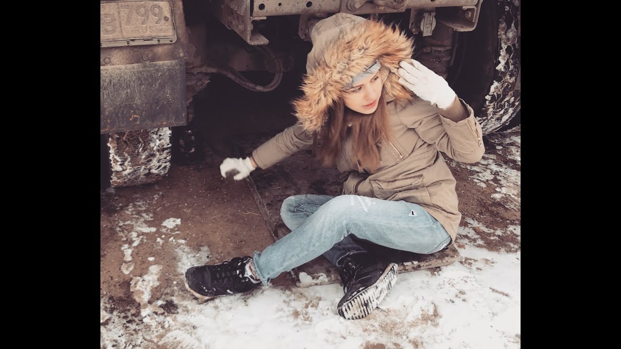 Меняю колесо на КАМАЗе смотреть онлайн