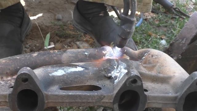 Тепловые сети! Сварка чугуна! Сварка чугунного коллектора своими руками!Варим электродами УОНИ 13/5 смотреть онлайн