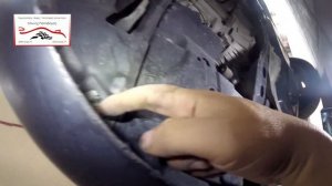 Toyota Avensis  2003-2009  front bumper removal