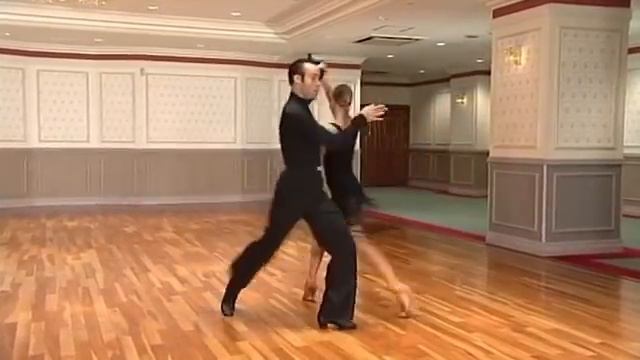 Basic Samba Routine by Franco Formica & Oxana Lebedew смотреть онлайн
