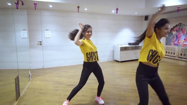 Taki Taki | Dj Snake | Selena Gomez | Ozuna | Cardi B | Rekha Kangtani | Rumba | Dance | Electronic смотреть онлайн