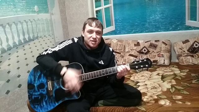 Артём Крылов - лови момент (авторская) аккустическая версия смотреть онлайн