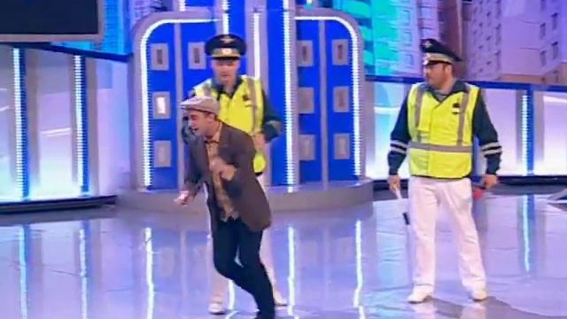 КВН В ожидании кортежа Медведева и Шварценеггера.flv