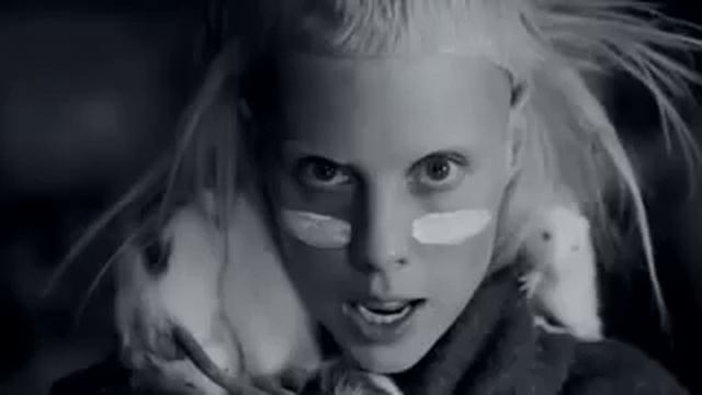 Hello by Adele (Yolandi Visser style) смотреть онлайн