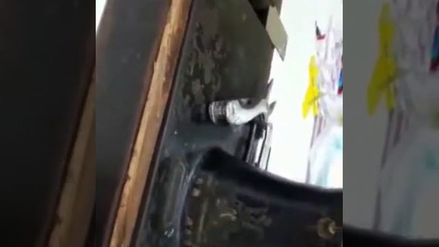 Старинная швейная машина смотреть онлайн