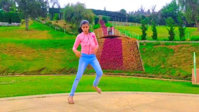 Ole Ole Ole song dance cover | In ghost house Inn | malayalam song смотреть онлайн