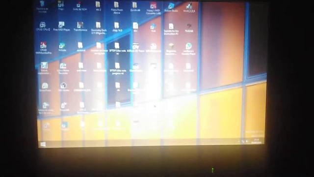 I only get to 3.43Ghz on my Pentium E5400 with a basic motherboard смотреть онлайн