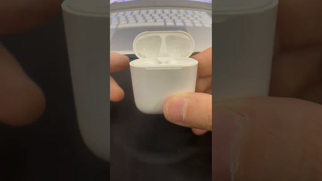 AirPods перестал работать наушник? чем чистить AirPods