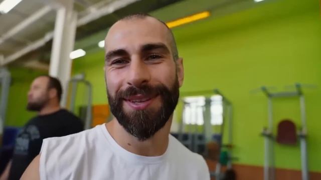 ТОП 5 ЖИМОВИКОВ ШОУ НА РАЗ смотреть онлайн