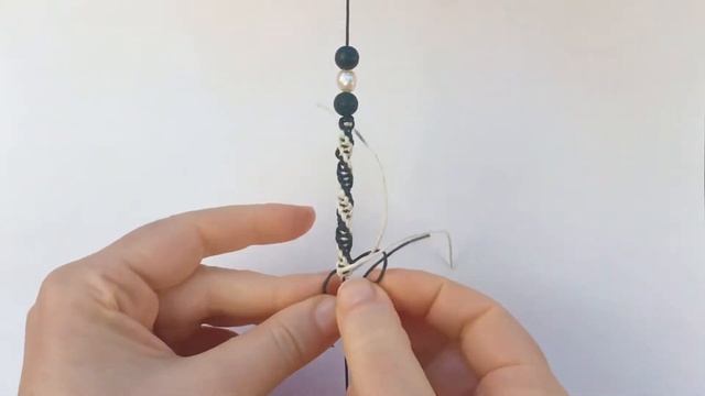 Macrame Bracelet | Adjustable Bracelet Knot | Beaded Bracelet Tutorial | Shamballa Bracelet Making смотреть онлайн