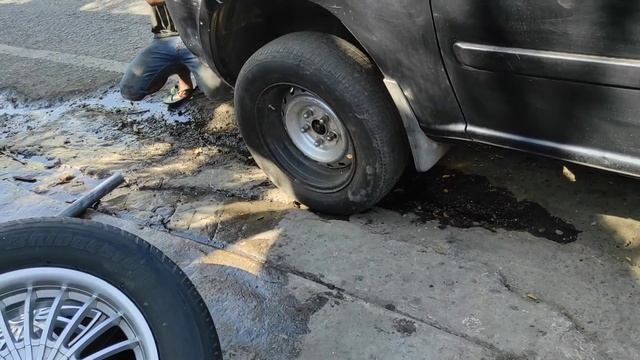 Mobil Nissan X-Trail Ganti Velg R16,lebar 7 Rata,ban 235.60.16