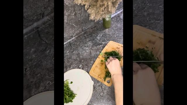 Очень вкусная курица в духовке с картошкой! ‼️? смотреть онлайн