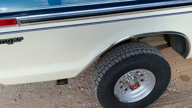 1976 Ford F-100 XLT Ranger 4WD Short Bed Pickup Truck, survivor смотреть онлайн