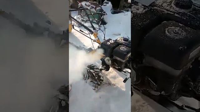 Запустил мотоблок в -34 Hunter Все его говнят а класс а не мотоблок смотреть онлайн