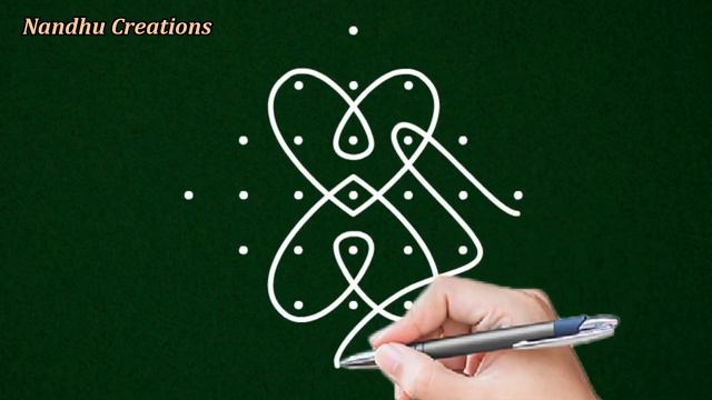 || beginners rangoli || make easy muggulu || special rangoli || 7 pulli kolam || make rangoli смотреть онлайн