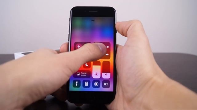 iPhone 7 АКТУАЛЕН ЛИ В 2019? Стоит ли покупать айфон 7 в 2018-2019? смотреть онлайн