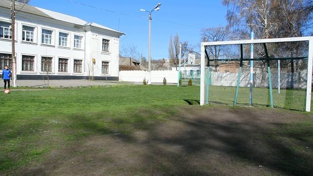 Закрутил мяч в ворота с углового!? смотреть онлайн