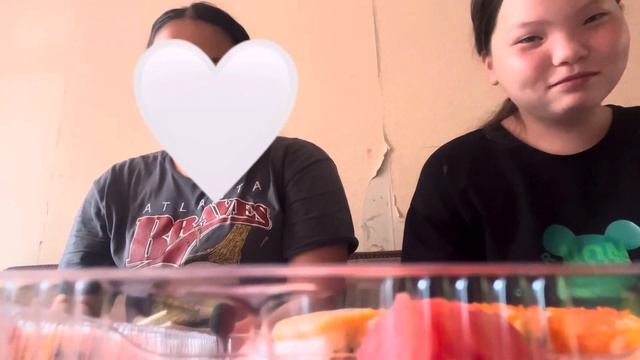Мукбанг Роллы 🍱🍣 Наше первое видео смотреть онлайн