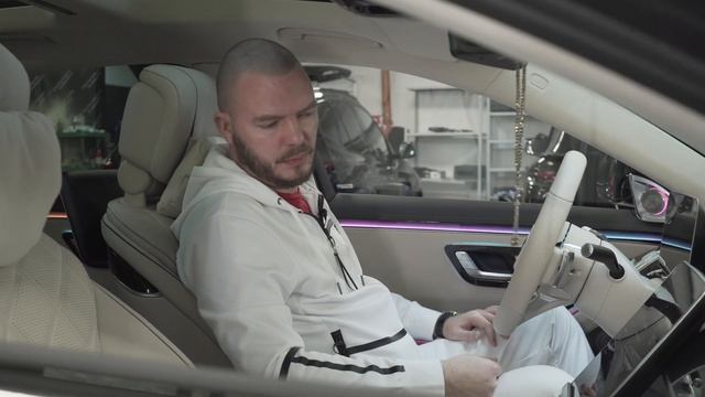Обзор Burmester 4D в Mercedes W223 смотреть онлайн