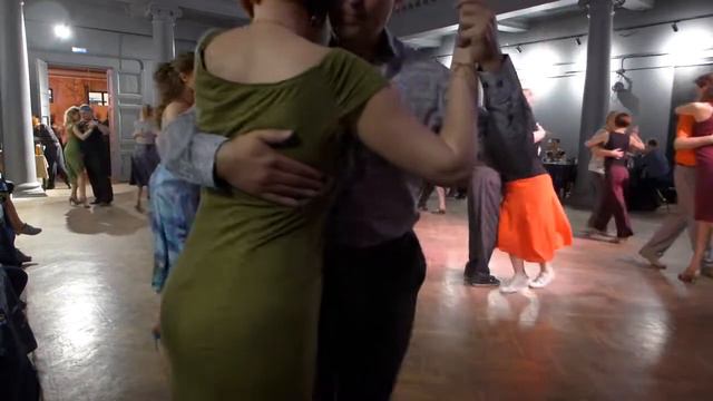 Los Puentes 2021 part 111 milonga смотреть онлайн