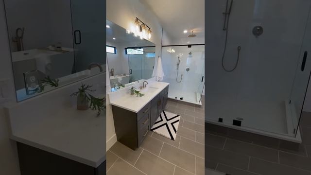 Bathroom that’s as big as a bedroom?!? #denverrealestate смотреть онлайн