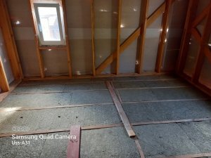 Утепление, пароизоляция и монтаж чернового пола в каркасном доме 6х6 м, своими руками.