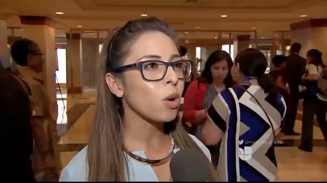 Miguel Amante - Hillary Clinton Coquetea con las Minorías y con los Jóvenes Votantes смотреть онлайн