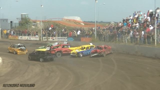 Unlimited Bangers Emmen 24-8-2013 смотреть онлайн