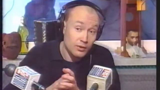 Лаэртский о историческом пути Англии и России. [Хмурое утро. 5.02.2001] смотреть онлайн