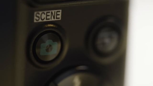 Nikon CoolPix L830 Unbox and First Look смотреть онлайн