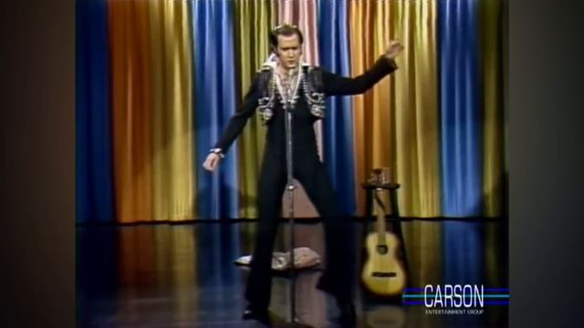 Jennifer Lopez Reveals Jennifer Coolidge's On-Set Behavior смотреть онлайн