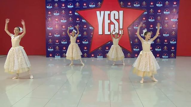 Танцевальный коллектив "Best-Studio.kz" - "Вальс" смотреть онлайн