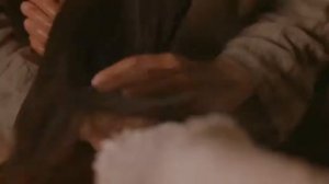 024 Мария помазала ноги Иисуса и отерла волосами своими