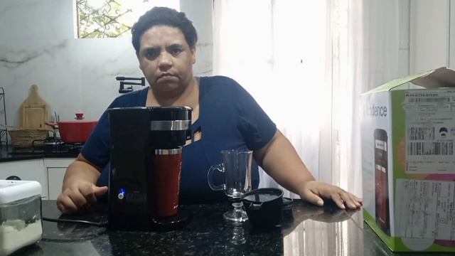 Resenha da Cafeteira Cadence To Go O' Clock смотреть онлайн