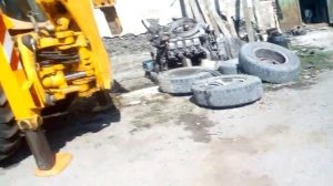 Тормоза заклинило, зажаты, JCB 3CX