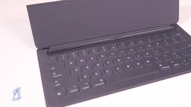 Test du clavier Smart Keyboard pour iPad Pro смотреть онлайн