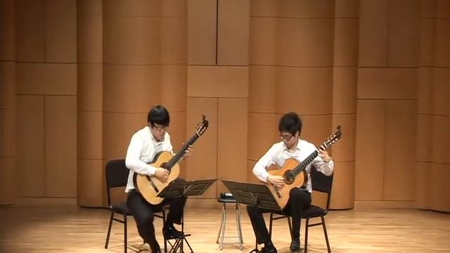 Milonga de Junio Pujol (guitar duo) смотреть онлайн