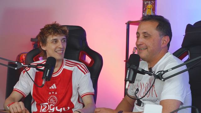La fiesta perfecta - AMIGOS A SUELDO EP. 4 смотреть онлайн