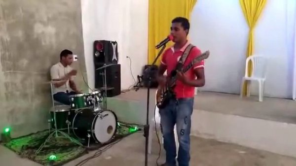 elivelton é banda pegada gospel