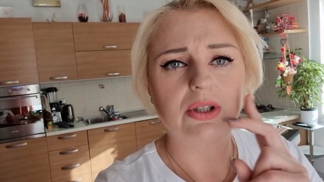 Магазин на диване/Лубимые духи/Шопинг, подарки/Парикмахерская, всё успела смотреть онлайн