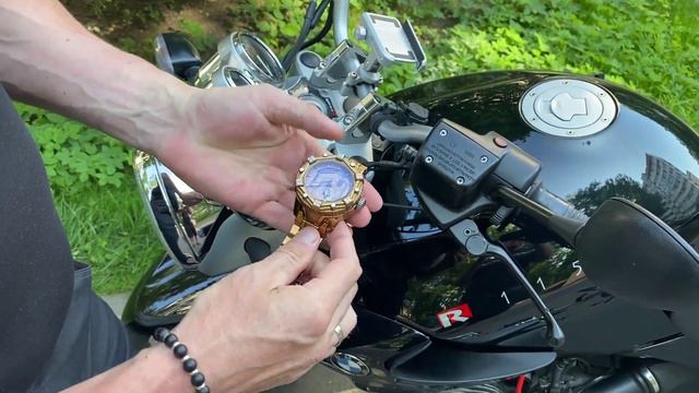 Invicta 38252 Jason Taylor смотреть онлайн