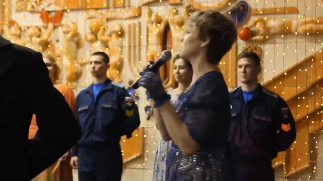 Новогодний бал педагогов Дворца пионеров и школьников смотреть онлайн