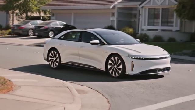 Тест-драйв- LUCID AIR! Будущее автомобильной роскоши! смотреть онлайн