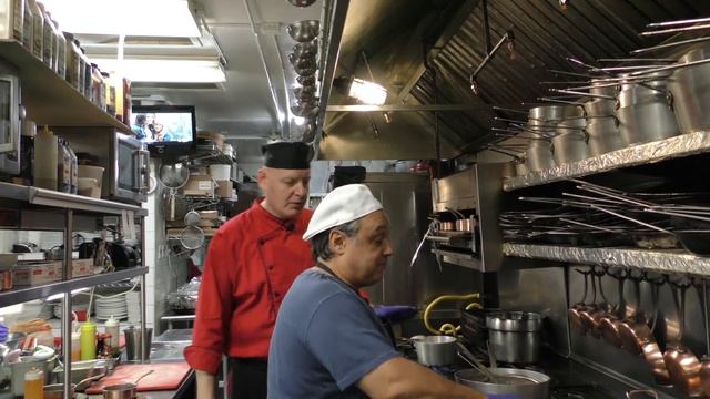 Выпуск № 33 Кулинарные секреты Гены Штерны.Bratslavsky Michael. смотреть онлайн