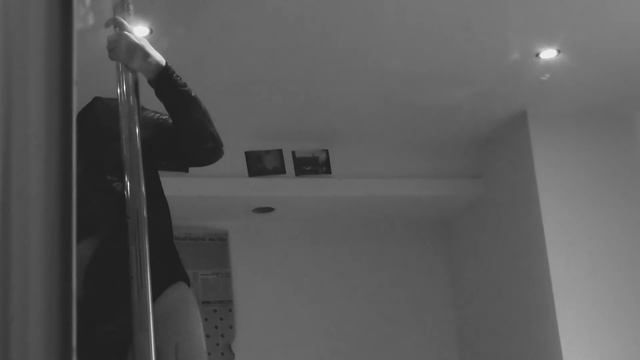 JÜNGLE J - MIRROR смотреть онлайн